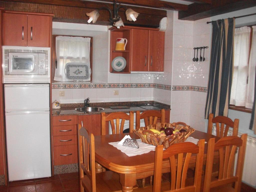 Apartamentos Caloca Bilik gambar